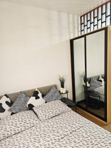 Paseo Verde Las Pinas - Sleeps 2 Adults 2 Children