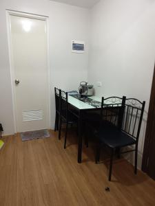 Stay at Nancy - The Loop Towers Condo - 1 Bedroom unit