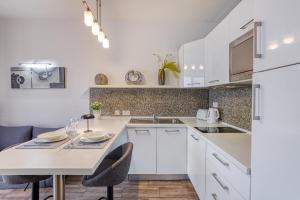 The Joe Residence - 401