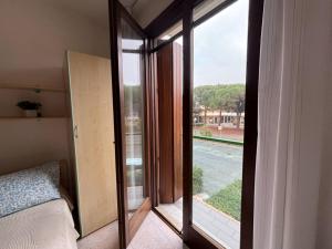 Flat for seven guests in residence with pool