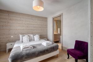 Chalet Fraidieu by Les Etincelles