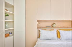 Elegant central flat in Paris, near Saint Germain