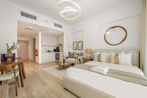 Silkhaus Vacation Homes Chic Studio Stay Near Ferrari World