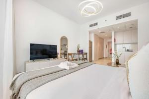 Silkhaus Vacation Homes Chic Studio Stay Near Ferrari World