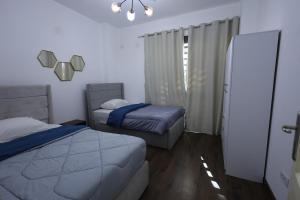 Spacious 3BR Prime Location Wi-Fi & Balcony