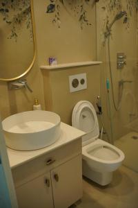 GGH - Ganga Side Bliss Apartment