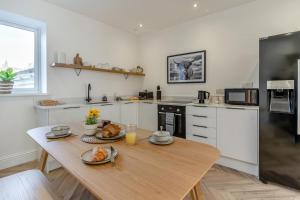 2 Bed in Mumbles oc-c28838