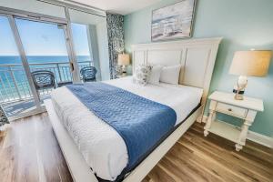 King Suite 3BR,Direct Oceanfront Views, Remodeled!