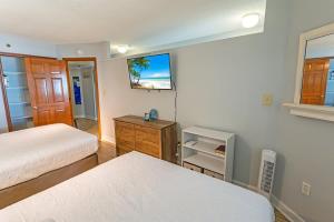 New Remodeled Oceanfront, Beach Cove Direct Views