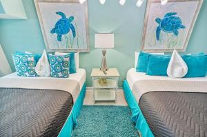 Corner Oceanfront,Newly Remodeled,Beach Cove,Pools