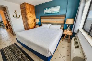 King Honeymoon, Beautiful Views, Bluewater, Pools!