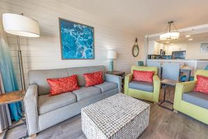 Newly Remodeled 3BR Grand Cayman Modern View Pools