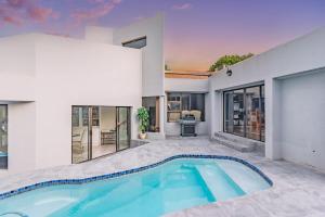 Mind-Body-Soul Guesthouse Featherbrooke Estate, Krugersdorp