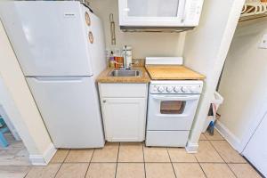 New Direct Oceanfront 12th Floor,Sandcastle South!