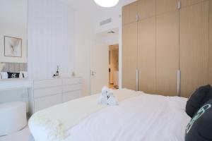 Designer 1BR in Lotus Creek Beach