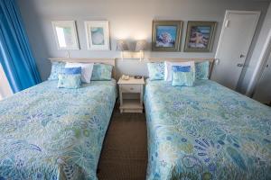 Remodeled Ocean View Studio 5thFloor,Heated Pools!