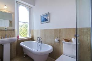 7 Bed in Torquay oc-rutwel