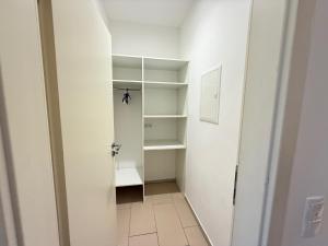 City Apartment Bonn Nord mit Stellplatz - Neu