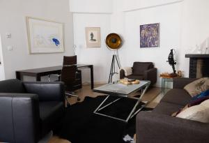 Beautiful 95m2 2BR apartment with Sauna in Kluuvi