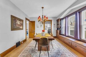 Stylish Retreat by Shaker Square, Fast WiFi, Porch