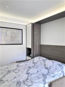 Splendido monolocale moderno - WiFI e AC - Milano Cortina