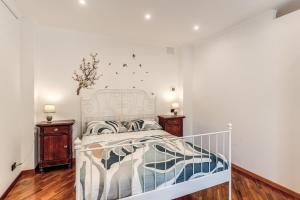 White Vatican Apartment