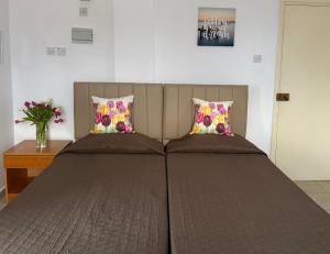 Terpsithea Apartments