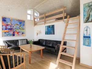 6 person holiday home in Løkken