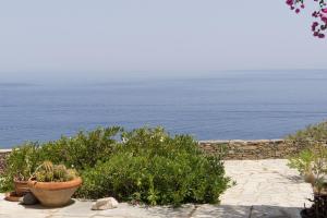 Villa Celestina, Great for Privacy and Seclusion Sifnos Greece