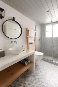 Keresbino Hydra Port House