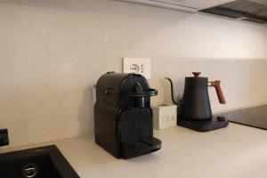 bright, comfortable Milanese refuge