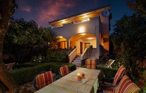 Apartment Davor & Davorka