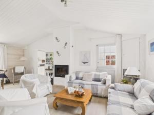 500 m de la plage, jardin, maison pour 8