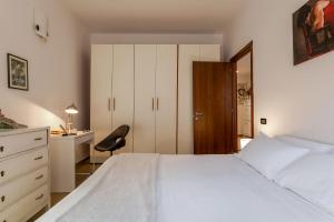 Piramide Cestia Apartment