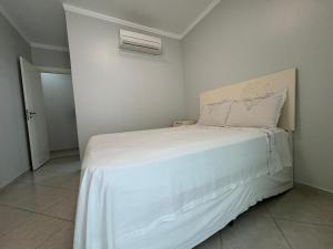 Riviera S Lourenço 3 dormitórios pertíssimo da praia