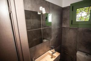 Nissaki Waterfront Houses