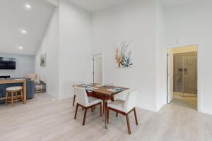 OAI103 Between the Beach and Breeze