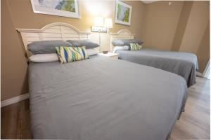 New Floor Private Balcony Oceanfront Decor wPools