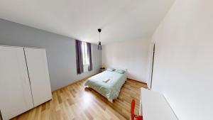 Résidence élégante et spacieuse sur deux étages-6 chambres