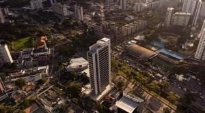 Rooftop Agamenon Prince - Flats em Recife por Yolo