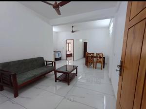Gopurathingal Apartment