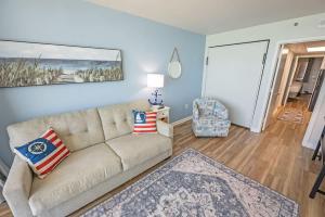 Compass Cove 1BR Direct Oceanfront,Heated Pools!