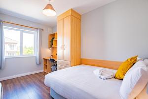 Spacious 4 Bedroom Apartment in Limerick City