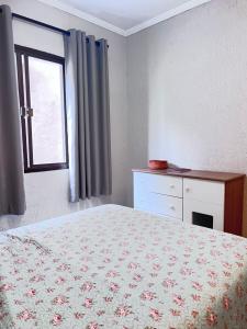 Guilhermina vista mar Wi-Fi garagem 2 quartos 6 pessoas