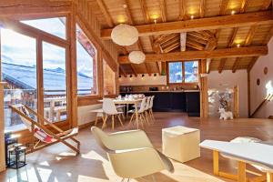 Inversens - Superbe chalet vue montagne