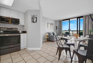 Winter Rates! Amazing Oceanview 1Br Dog Friendly! 604 PG