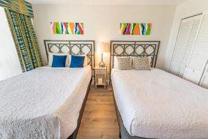 1BR Camelot Resort, Direct Oceanfront Views,Pools!