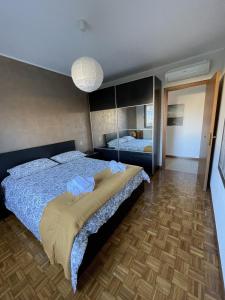 Duo Living, spacious comfortable apartment 5 minutes from Lancetti