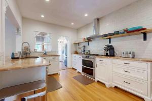 Charming Spanish-Style Home in the Heart of Davis Shores