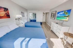 Sand Dunes Ocean Direct View 7th Flr, Great Pools!